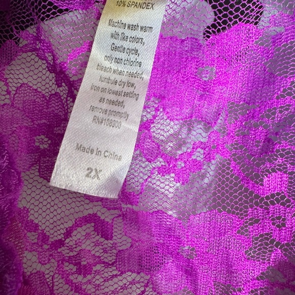 Lace V-Neck Sleepwear in Purple - Picture 3 of 6